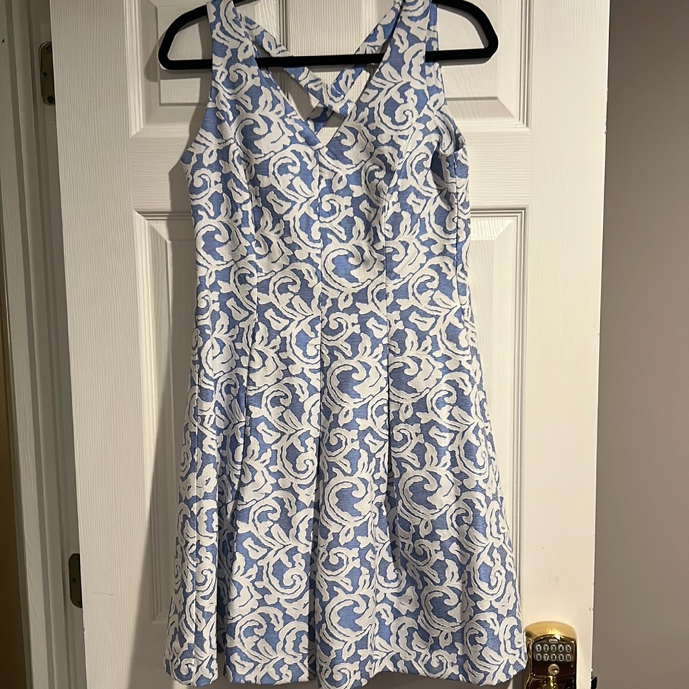 Size 6 Taylor dress
